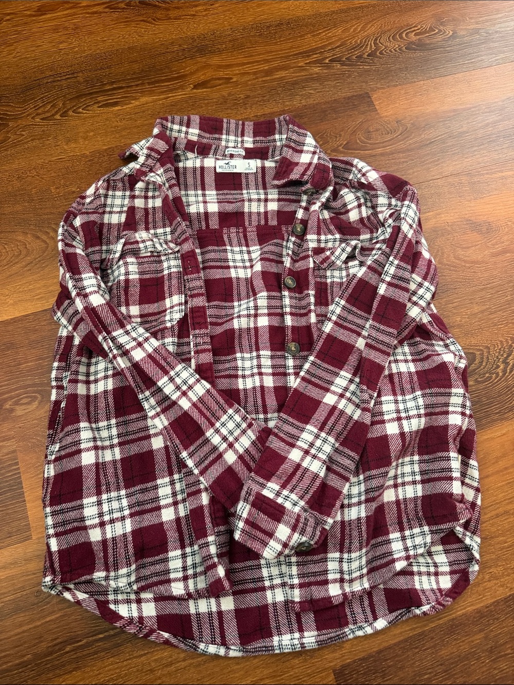 Hollister Women’s Burgundy and White Plaid Flannel